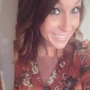 Meet your Posher, Nikki